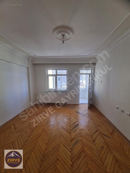 Zirve'den Gez Mah.'de İnönü Okulu Yanında Kiralık 3+1 Daire — fotoğraf 11