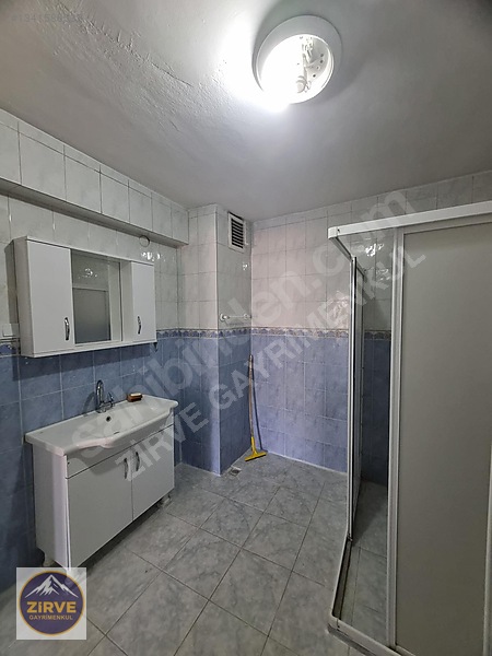 Zirve'den Gez Mah.'de İnönü Okulu Yanında Kiralık 3+1 Daire — fotoğraf 15