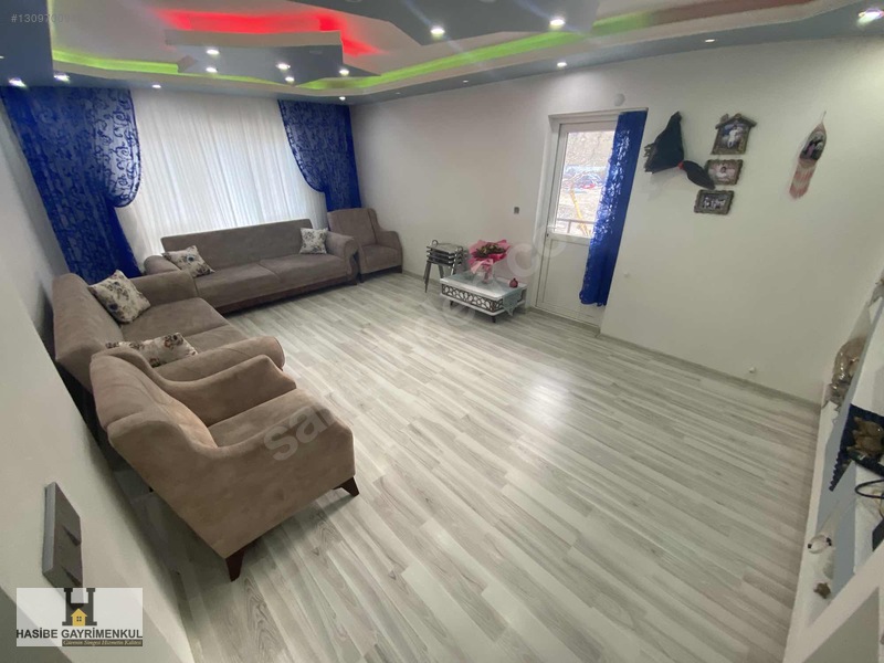 Hasibe Gayrimenkul Mantolamalı Cephesi Açık 3+1 Masrafsız Daire — fotoğraf 8