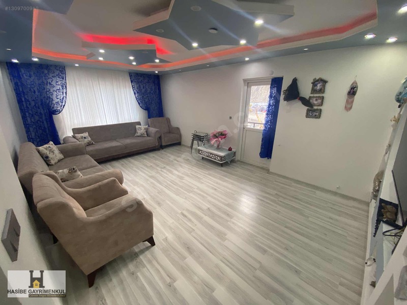Hasibe Gayrimenkul Mantolamalı Cephesi Açık 3+1 Masrafsız Daire — fotoğraf 9
