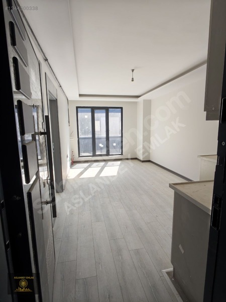 Aslanbey Gayrimenkulden Kiralık 1+1 Ofis — fotoğraf 2