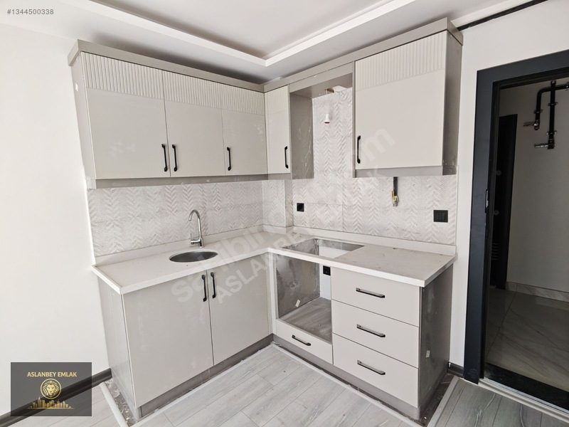 Aslanbey Gayrimenkulden Kiralık 1+1 Ofis — fotoğraf 4