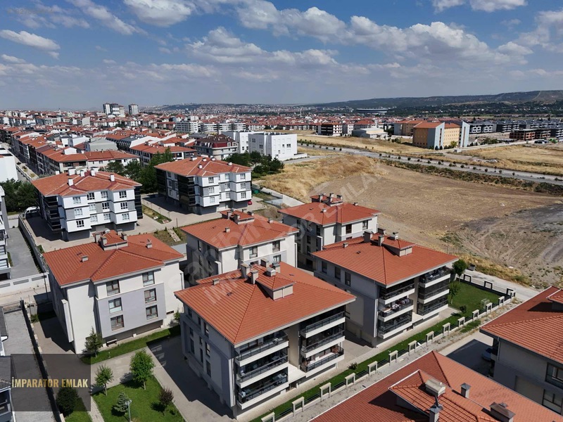 [ İmparator ] Batıkent'te Site İçi Ö.garajlı Geniş Lüks 3+1 — fotoğraf 3