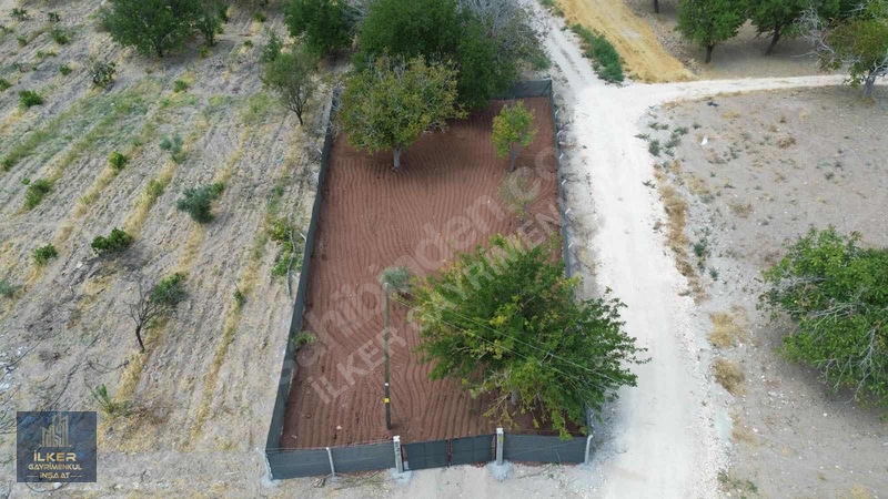 Köşe Başı 550 M Etrafı Çevrili Bağ Evlik Yer — fotoğraf 5