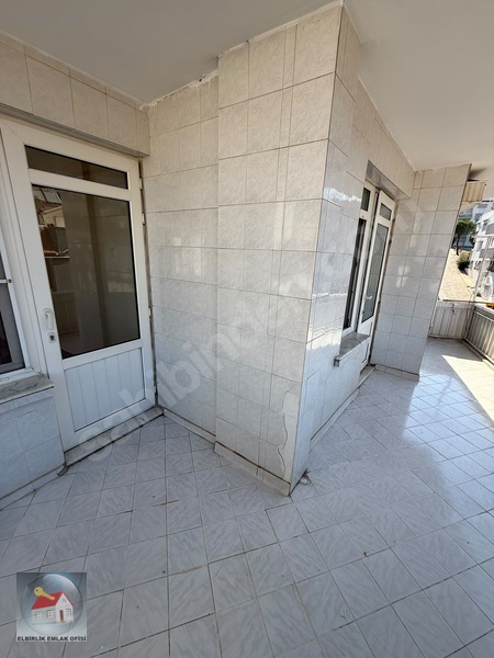 Balçova Korutürk Mah. Avantajlı Konumda Kiralık Ferah 3+1 Daire — fotoğraf 11