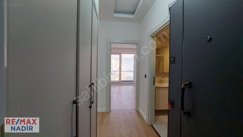 Remaxnadir'den Hastane Karşısı Aksu Plazada Satılık 1+1 — fotoğraf 7