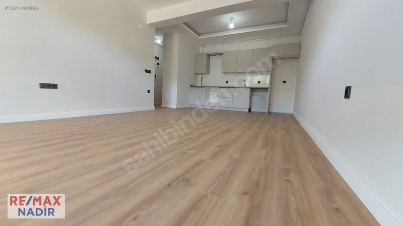 Remaxnadir'den Hastane Karşısı Aksu Plazada Satılık 1+1 — fotoğraf 15