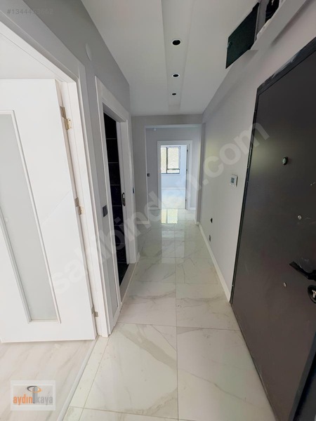 Fatih'te Satılık Sıfır 3+1 Ebeveyn Banyolu Güney Cephe Balkonlu — fotoğraf 5