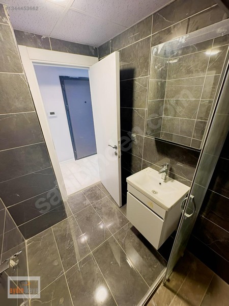 Fatih'te Satılık Sıfır 3+1 Ebeveyn Banyolu Güney Cephe Balkonlu — fotoğraf 13