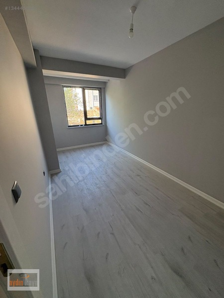 Fatih'te Satılık Sıfır 3+1 Ebeveyn Banyolu Güney Cephe Balkonlu — fotoğraf 15