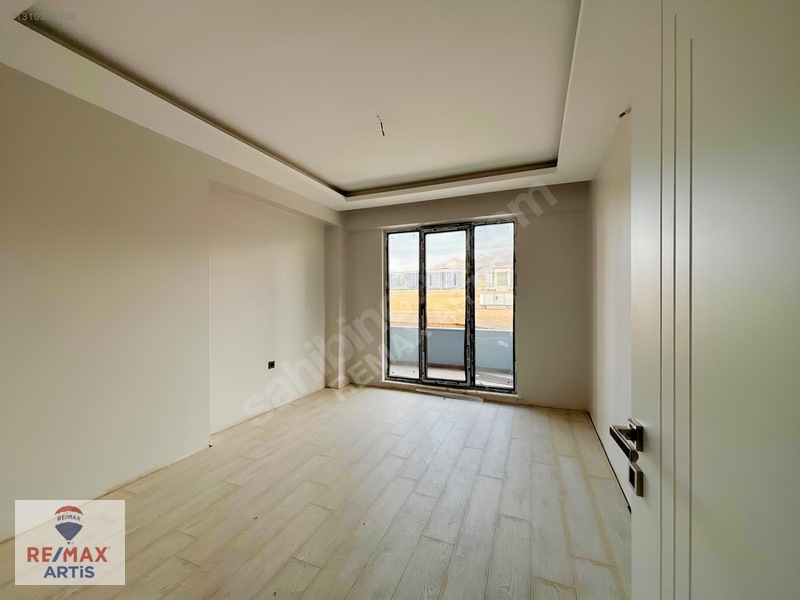 Remax Artis'ten Bilkent Karşısında Satılık 4+1 Daire — fotoğraf 10