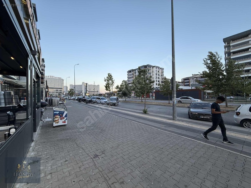 Şehir Hastanesi Acil Karşısı Dükkan — fotoğraf 4