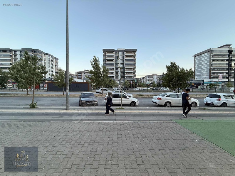 Şehir Hastanesi Acil Karşısı Dükkan — fotoğraf 5