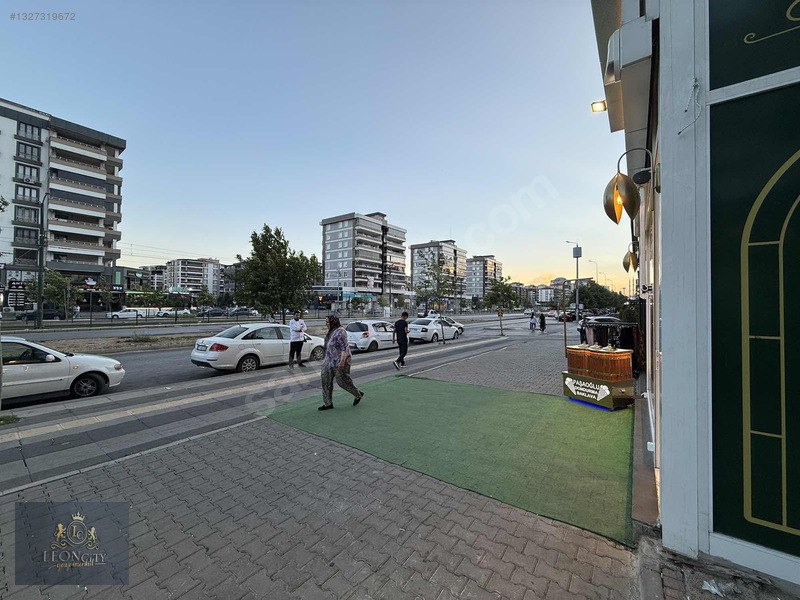 Şehir Hastanesi Acil Karşısı Dükkan — fotoğraf 6