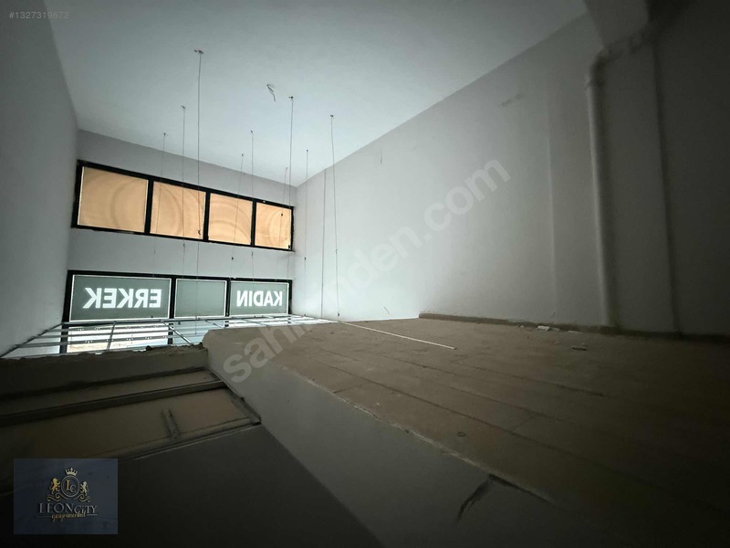 Şehir Hastanesi Acil Karşısı Dükkan — fotoğraf 13