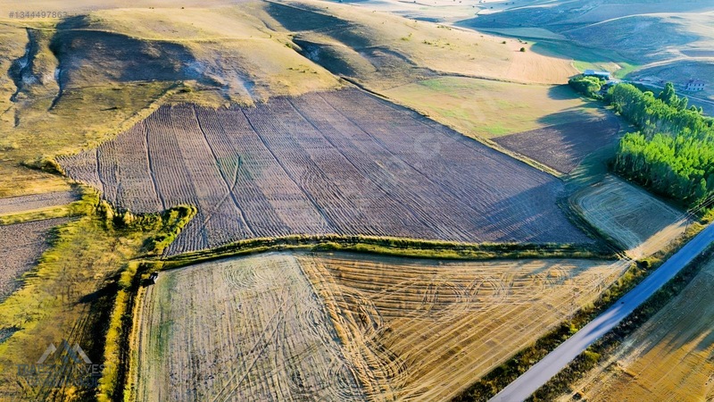 Bayburt Merkez Kavacık'ta Satılık Tarla — fotoğraf 27