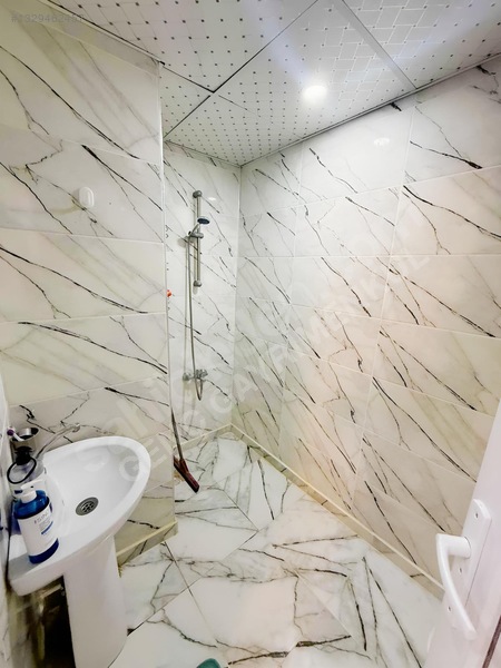 Genç Gayrimenkulden Üniversite Karşısı Kira Getirili 1+1 Daire — fotoğraf 10