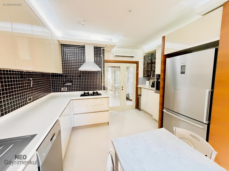 Full Özelikli Sitede Full Eşyalı 4+1 Kiralık Daire — fotoğraf 21