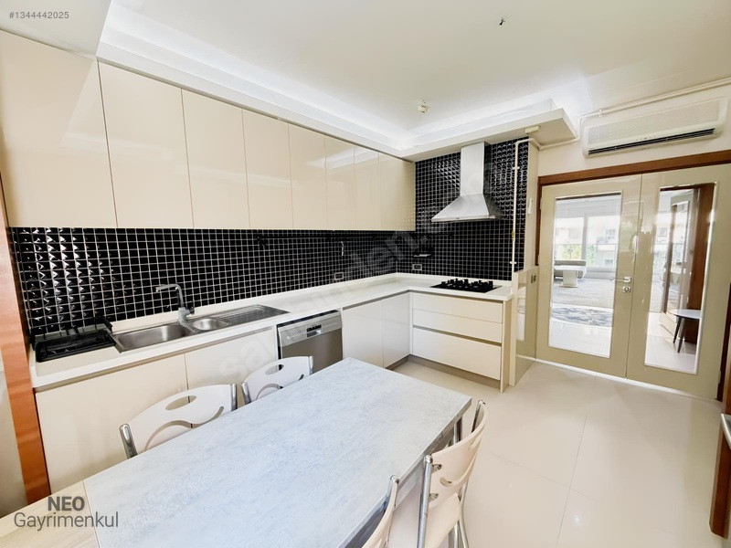 Full Özelikli Sitede Full Eşyalı 4+1 Kiralık Daire — fotoğraf 22