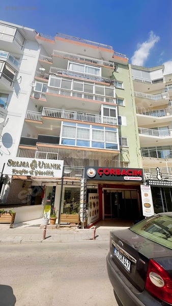 Karşıyaka İzban Yakını Cadde Üstü Dükkan — fotoğraf 11