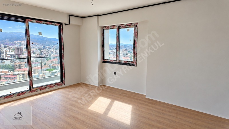 Menemen Uğur Mumcuda Yerden Isıtmalı 2+1 Kiralık Daire — fotoğraf 5