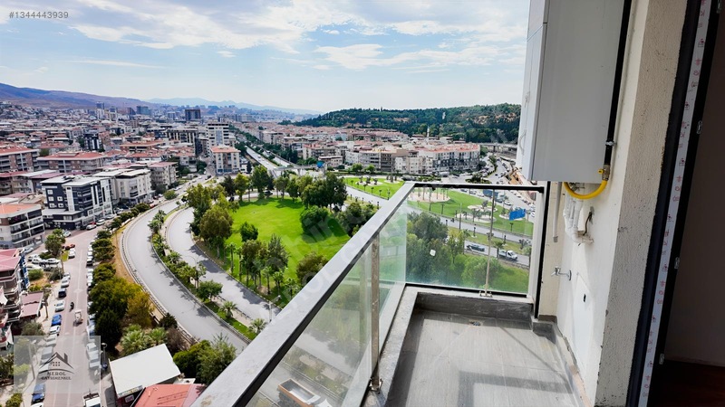 Menemen Uğur Mumcuda Yerden Isıtmalı 2+1 Kiralık Daire — fotoğraf 14