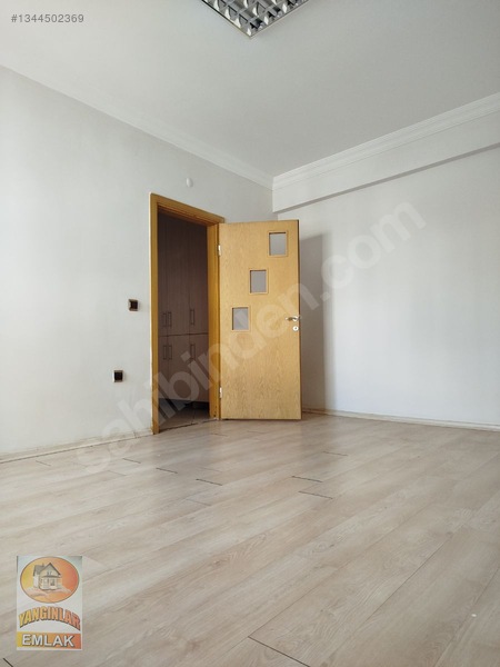 Kiralık İşyeri.muasebe.avukat.olabilir — fotoğraf 7