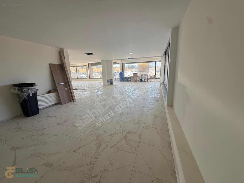 Karacaören Market İşletmesine Uygun 230 M2 Kiralık İşyeri — fotoğraf 2