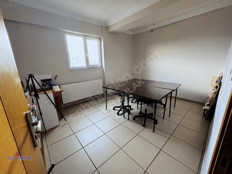 Bir Emlak Kuyumcuzade Blv. Cepheli 400 M2 Satılık Ofis — fotoğraf 8