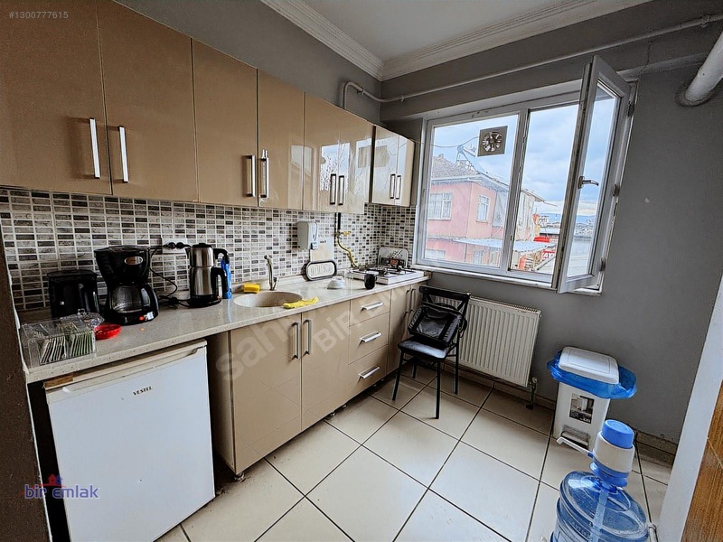 Bir Emlak Kuyumcuzade Blv. Cepheli 400 M2 Satılık Ofis — fotoğraf 16