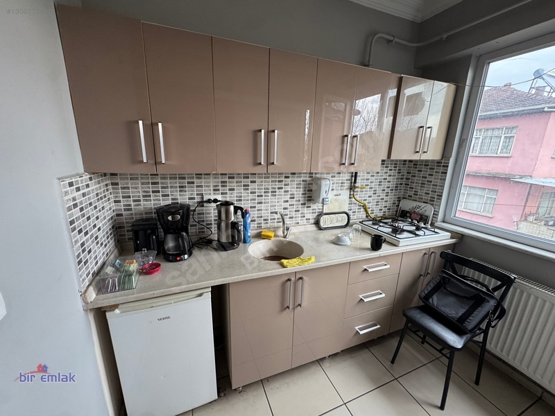 Bir Emlak Kuyumcuzade Blv. Cepheli 400 M2 Satılık Ofis — fotoğraf 17