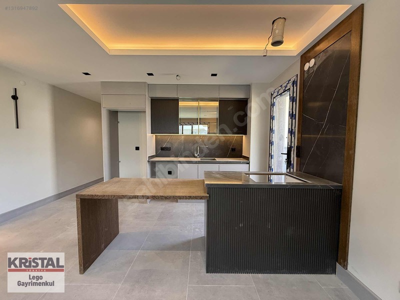 *kuşadası Sosyal Donatılı Lüks 1+1 2+1 Daireler* — fotoğraf 8