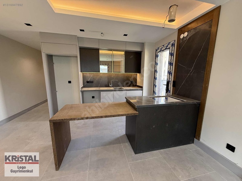 *kuşadası Sosyal Donatılı Lüks 1+1 2+1 Daireler* — fotoğraf 9