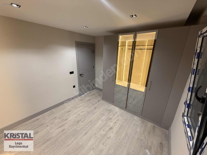 *kuşadası Sosyal Donatılı Lüks 1+1 2+1 Daireler* — fotoğraf 17