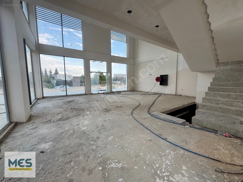 Altıntaş 30'luk Yol Üzerinde Kiralık Köşe Dükkan — fotoğraf 11