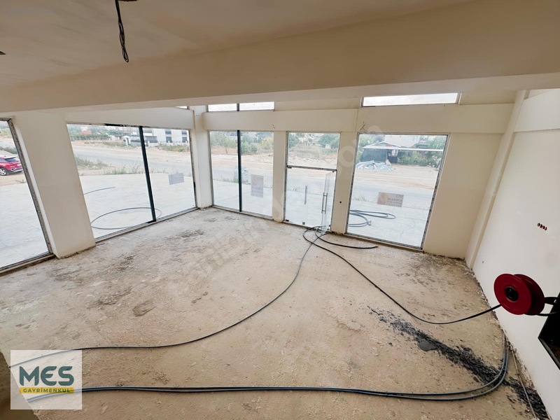 Altıntaş 30'luk Yol Üzerinde Kiralık Köşe Dükkan — fotoğraf 17