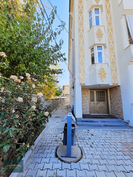 Satılık Bahçeli Müstakil 3 Katlı Ev — fotoğraf 29