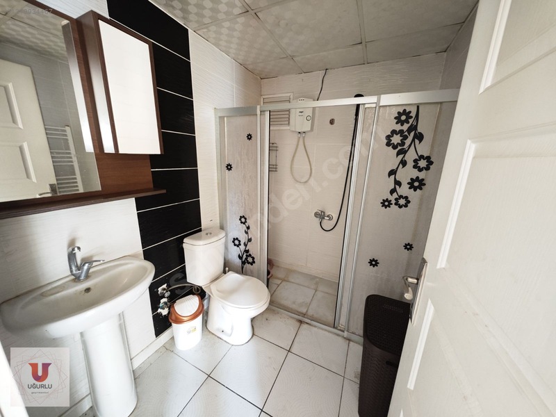 Üniversite Karşısında 1+1 Balkonlu Klimalı Kombili Daire — fotoğraf 5