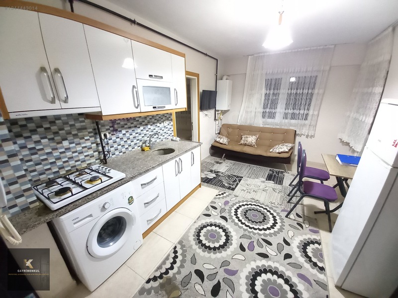 Kz Grup'tan Kınıklıda Üniversiteye Yakın 1+1 Kiralık Apart — fotoğraf 2