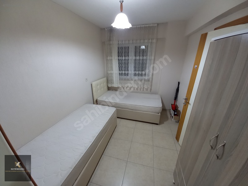 Kz Grup'tan Kınıklıda Üniversiteye Yakın 1+1 Kiralık Apart — fotoğraf 3