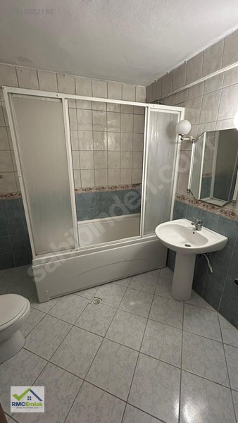 Alanya Merkezde Deniz Manzaralı 3+1 Kiralık Daire — fotoğraf 11