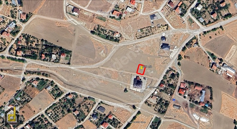 (detay)etminik'te Merkezi Konumda Satılık Villalık 500 M2 Arsa — fotoğraf 7