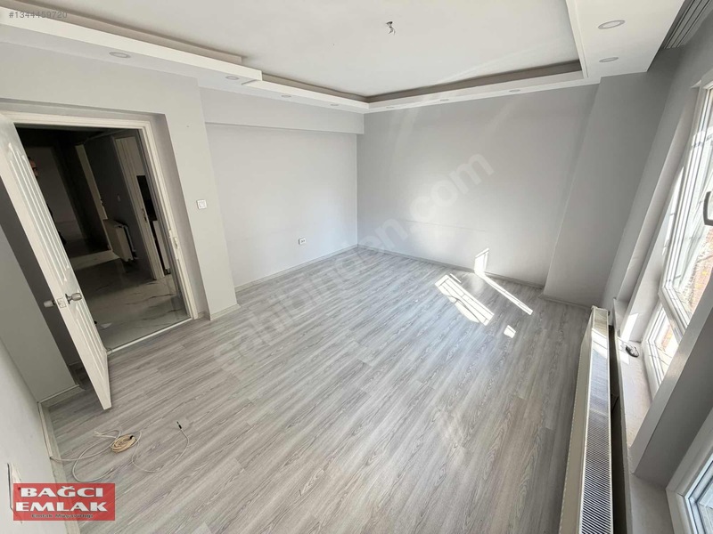 Bağcı Caddesi Paraleli Full Yapılı Yüksek Giriş 3+1 Dairemiz — fotoğraf 3