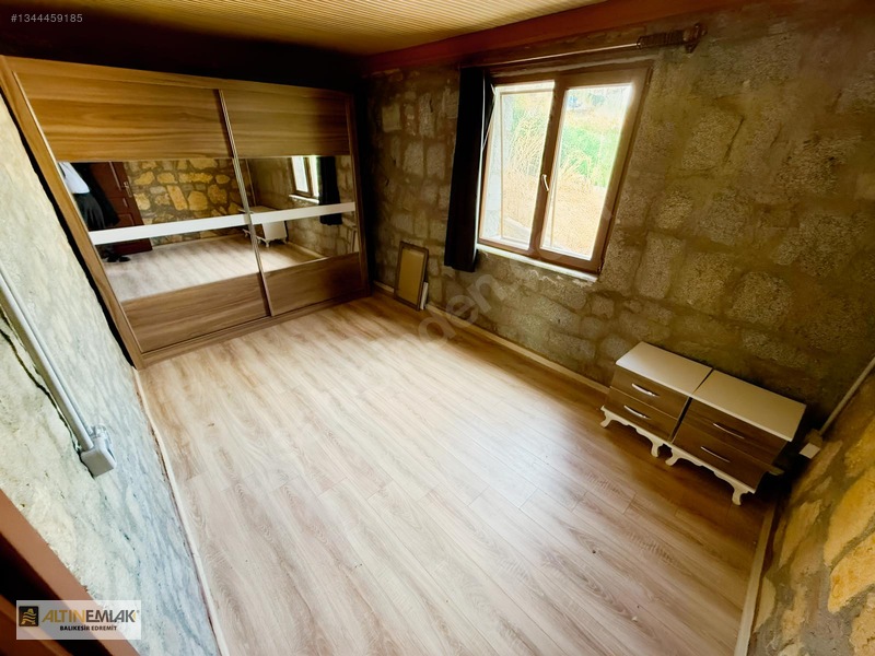 Burhaniye Taylıelinde 826 M² Arsa İçinde Masrafsız Müstakil Taş — fotoğraf 18