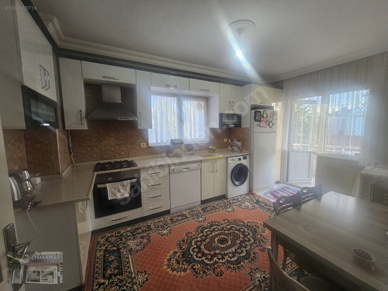 Sağlık Mahallesi Satılık 3+1 — fotoğraf 17