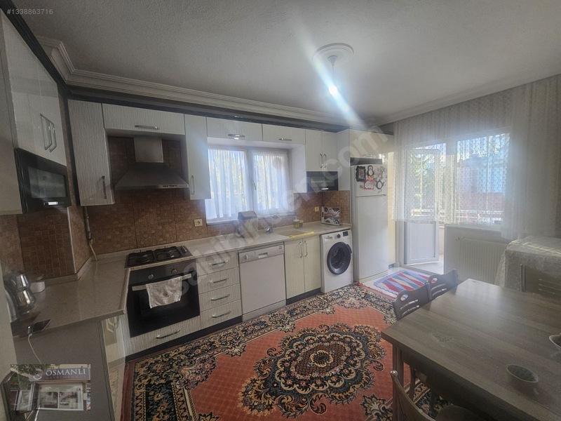 Sağlık Mahallesi Satılık 3+1 — fotoğraf 18