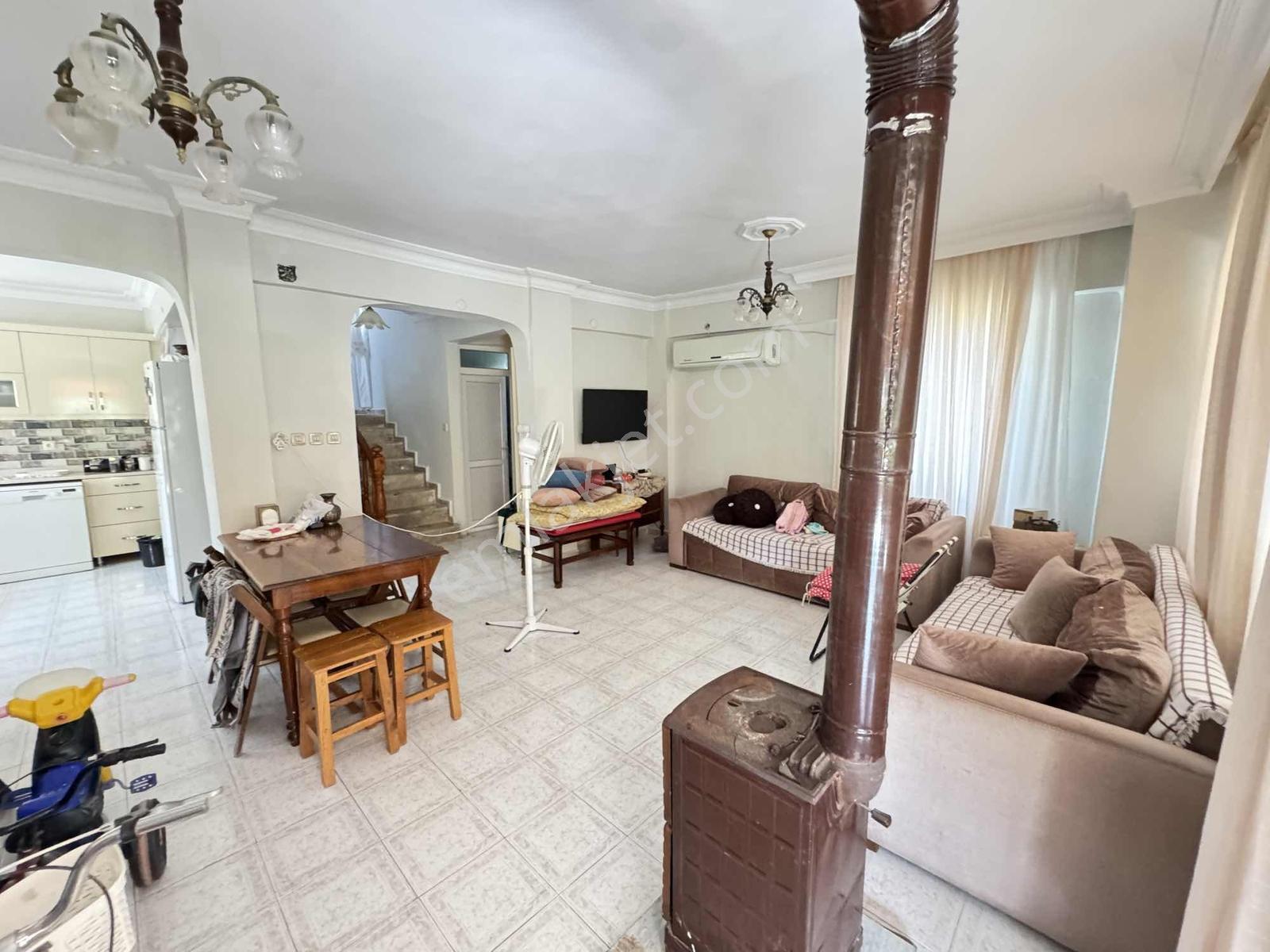 Altınkoy Tatil Sitesi Meydan Köy'De Satılık Bakımlı Villa — fotoğraf 6