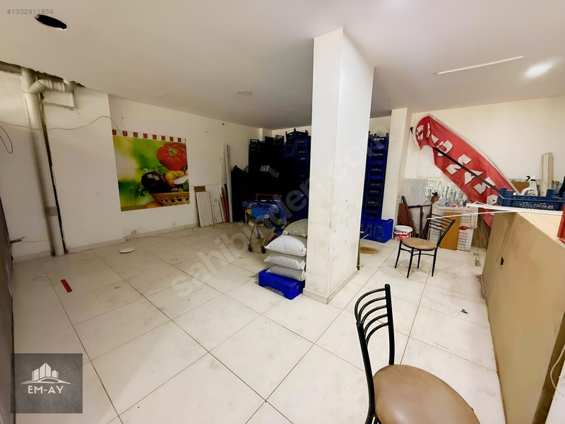 Em-ay Gayrimenkulden Elekçi Yokuşunda Kiralık Dükkan — fotoğraf 5