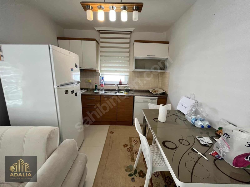 Konyaaltı Hurmada Havuzlu Sitede Full Eşyalı 1+1 — fotoğraf 3