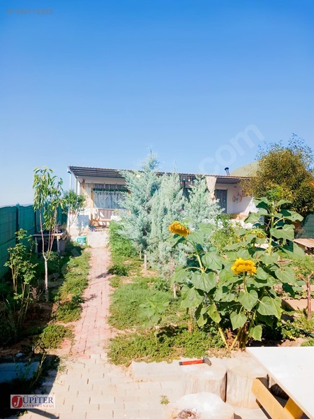 300 M² Tapulu Üzerinde /verandalı Eşyalı 2+1 Prefabrik Evli — fotoğraf 2